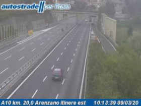 Náhledový obrázek webkamery Arenzano - Traffic A10 - KM 20,0