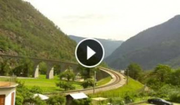 Náhledový obrázek webkamery Brusio - Bernina Express