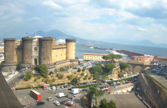 Náhledový obrázek webkamery Neapol - Hrad Nuovo Maschio Angioino