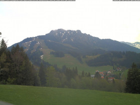 Náhledový obrázek webkamery Jungholz - lyžařský areál - celkový pohled