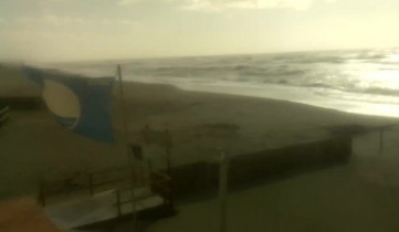 Náhledový obrázek webkamery Pláž Marina di Bibbona