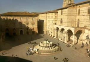 Náhledový obrázek webkamery Perugia - Piazza IV Novembre