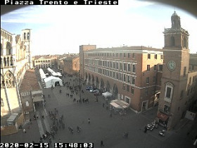 Náhledový obrázek webkamery Ferrara - náměstí Trento e Trieste