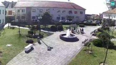 Náhledový obrázek webkamery Čazmanskog náměstí Kaptola